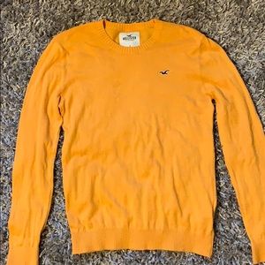 Hollister sweater